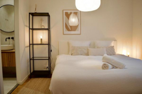 Luxury room with private bathroom on great location.